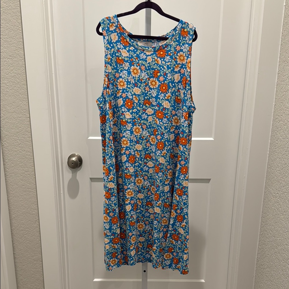NWT LOFT Outlet Floral Sleeveless Blue Dress LP